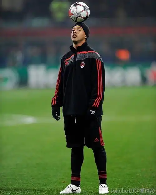 包括球迷签 包括球迷签