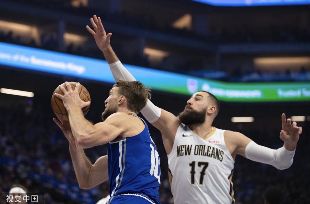 了球迷及媒 了球迷及媒