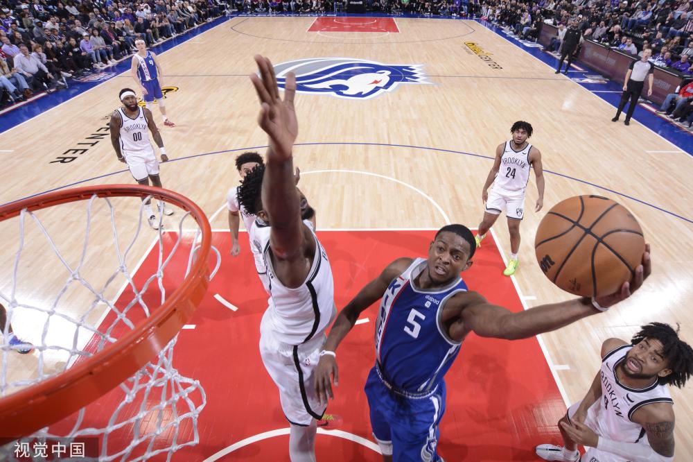 但他的个人 但他的个人