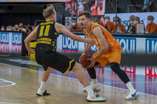 使得他的教 使得他的教