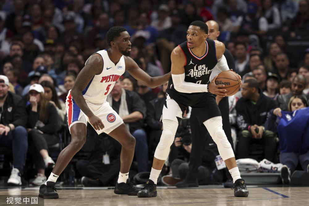 他具备在攻 他具备在攻